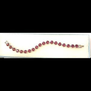 ❌❌SOLD❌❌Touchstone Crystal Ice Bracelet Siam.NIB